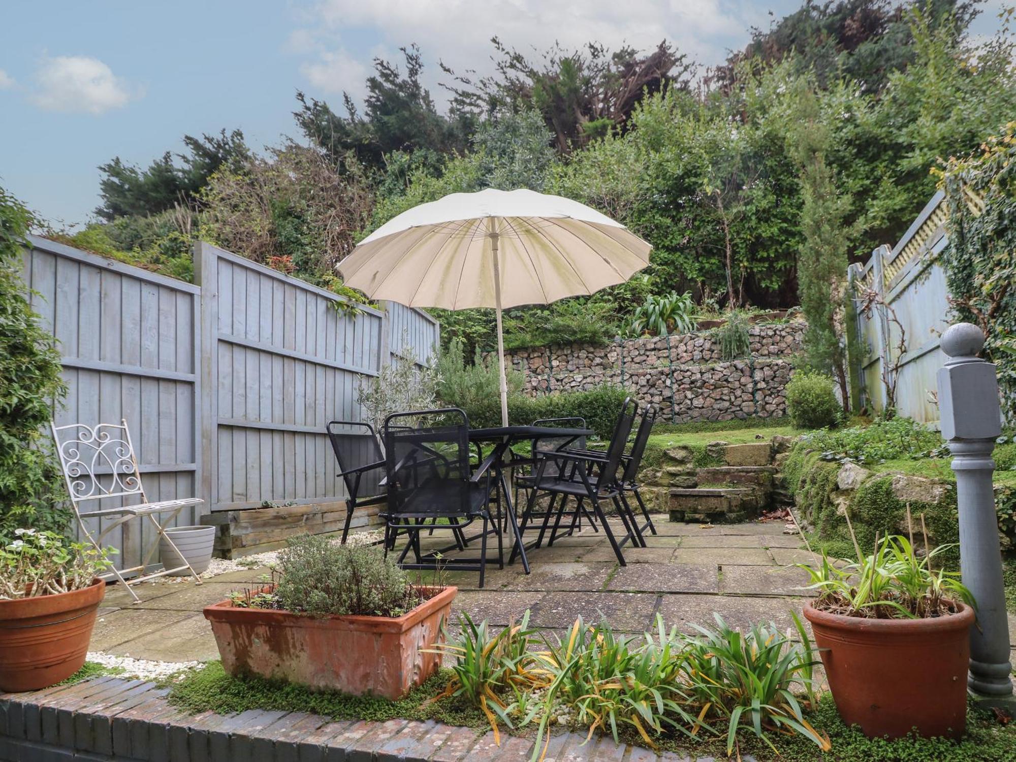 High Tide Villa Cowes  Exterior photo